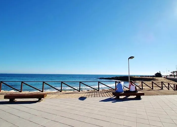 شقة Punta Prima تورّيفيِخا