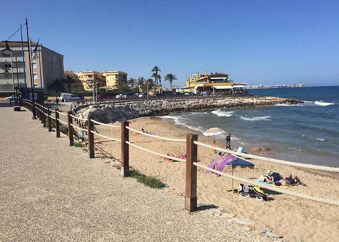 Punta Prima تورّيفيِخا