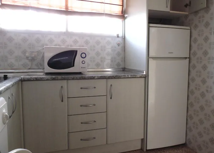 Punta Prima تورّيفيِخا